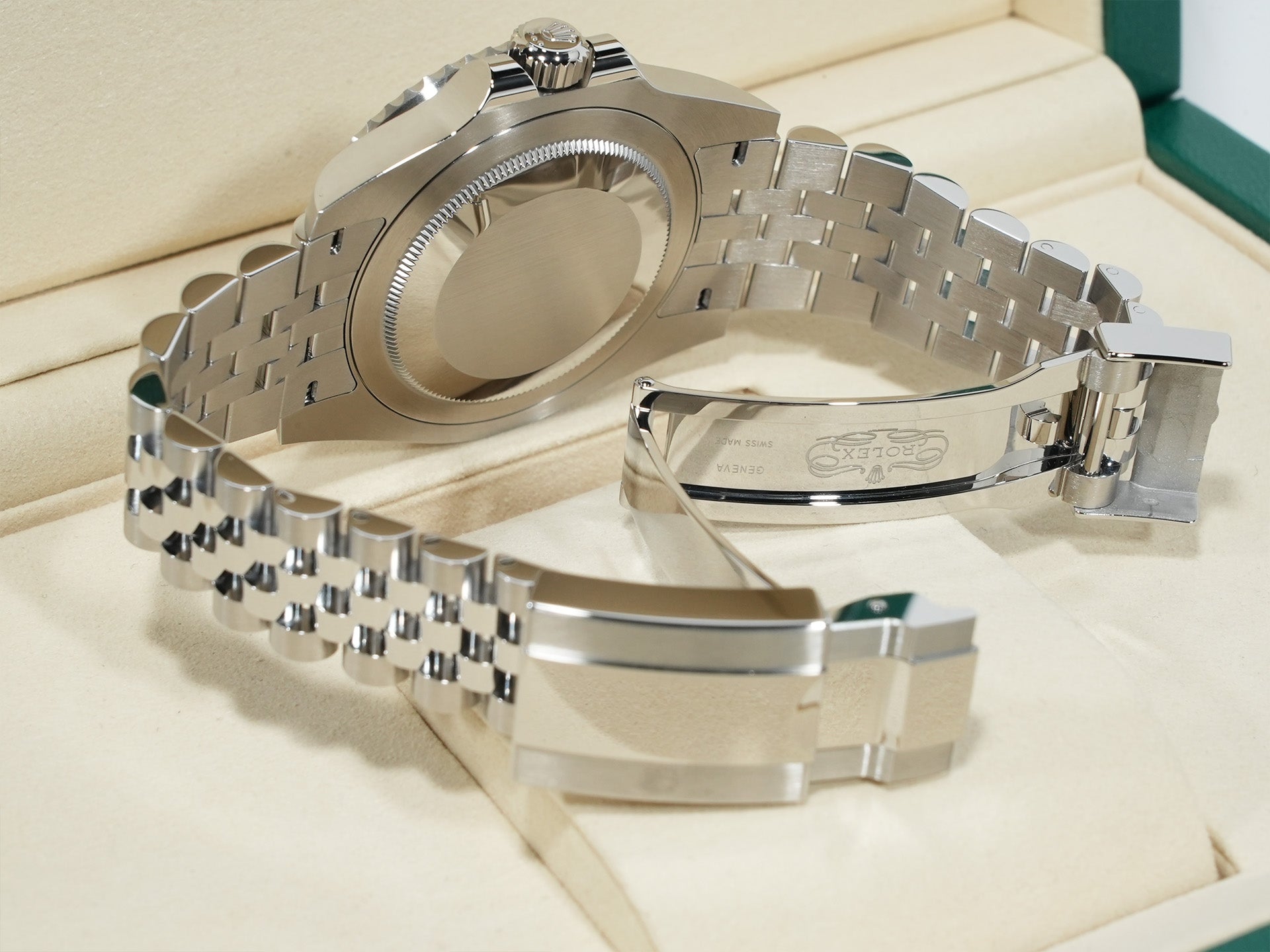 ロレックス GMTマスターII Ref.126720VTNR ステンレススチール ブラック文字盤 ジュビリーブレスレット 未使用 srntep7w