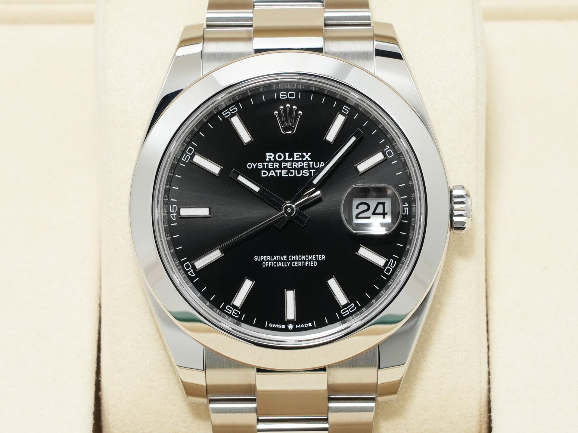 ロレックス デイトジャスト41 Ref.126300 ステンレススチール ブラック文字盤 オイスターブレスレット 美品 rz68jjt3