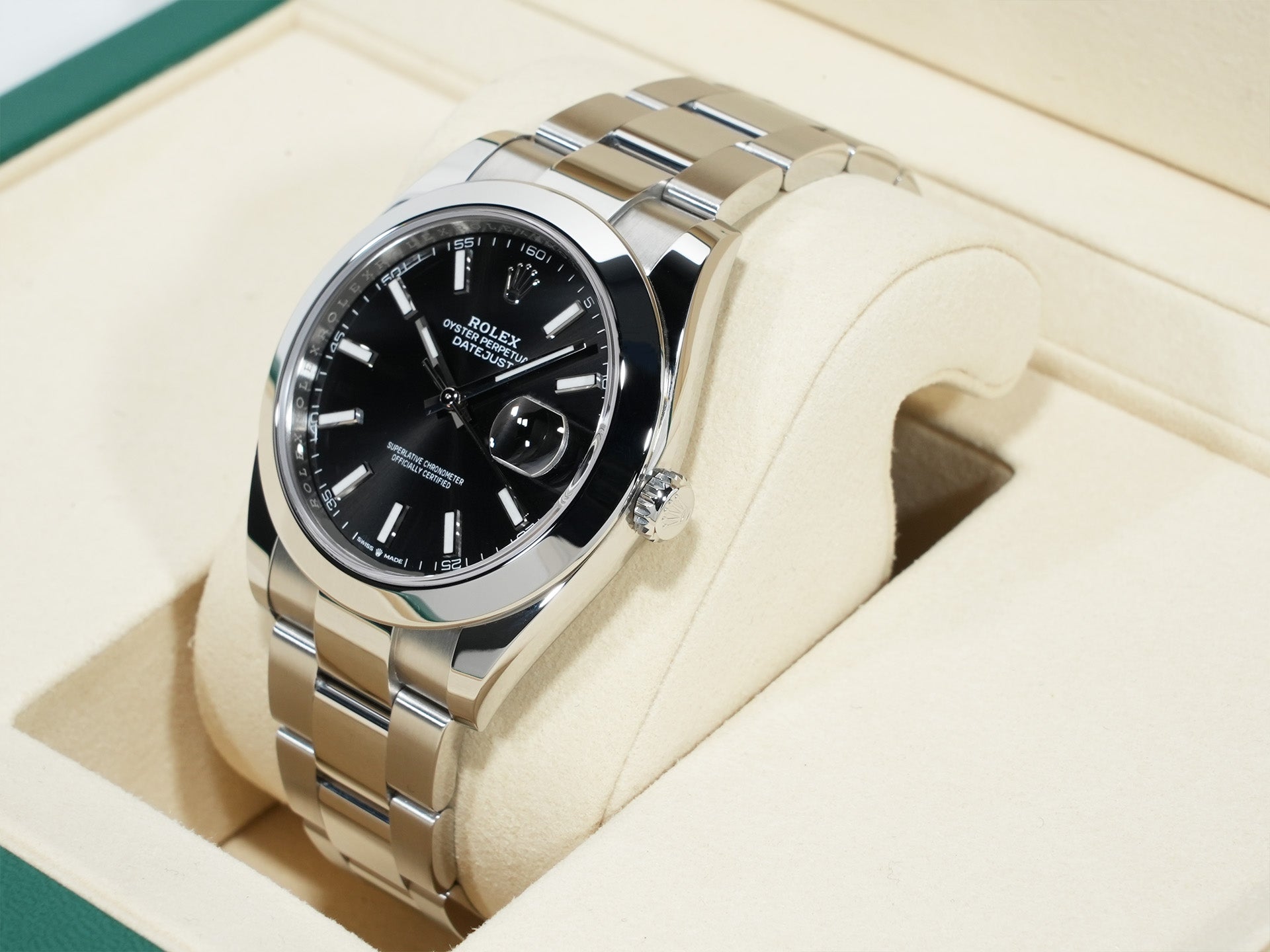 ロレックス デイトジャスト41 Ref.126300 ステンレススチール ブラック文字盤 オイスターブレスレット 美品 rz68jjt3