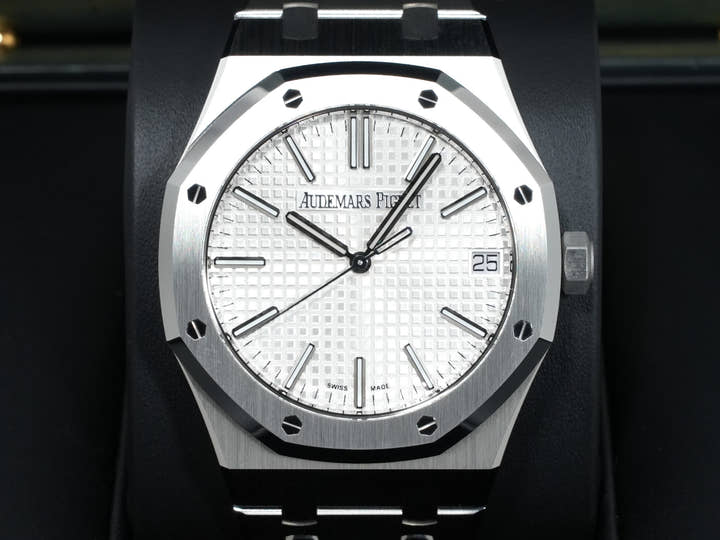 オーデマピゲ ロイヤルオーク 50周年記念 Ref.15510ST.OO.1320ST.03 ステンレススチール シルバー文字盤 未使用 dqve3s8b