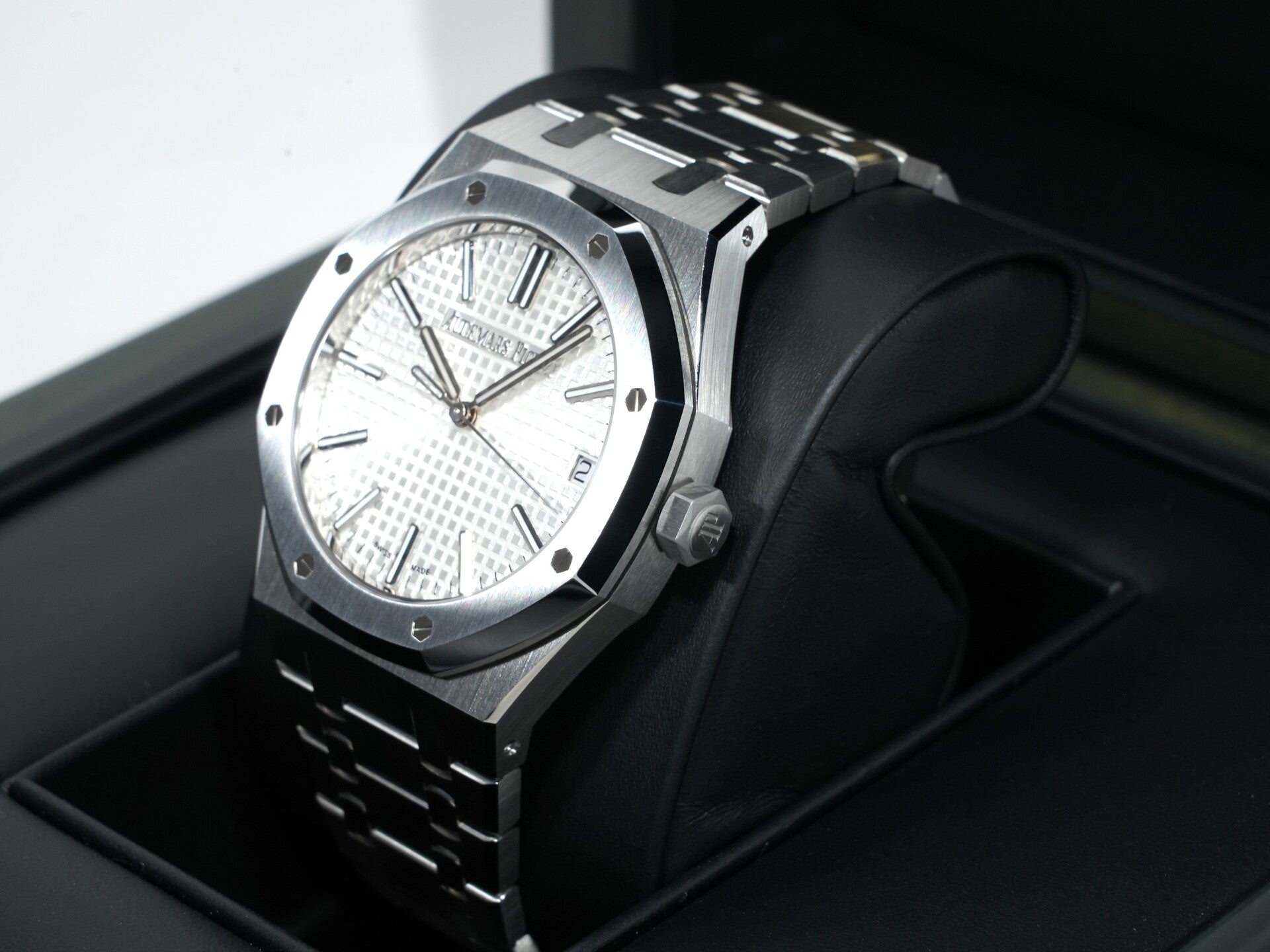 オーデマピゲ ロイヤルオーク 50周年記念 Ref.15510ST.OO.1320ST.03 ステンレススチール シルバー文字盤 未使用 dqve3s8b