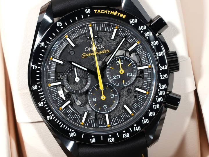 オメガ スピードマスター ダーク サイド オブ ザ ムーン クロノグラフ 44.25 MM Ref.311.92.44.30.01.001 ブラックセラミック スケルトン文字盤 未使用 42t4mi2t