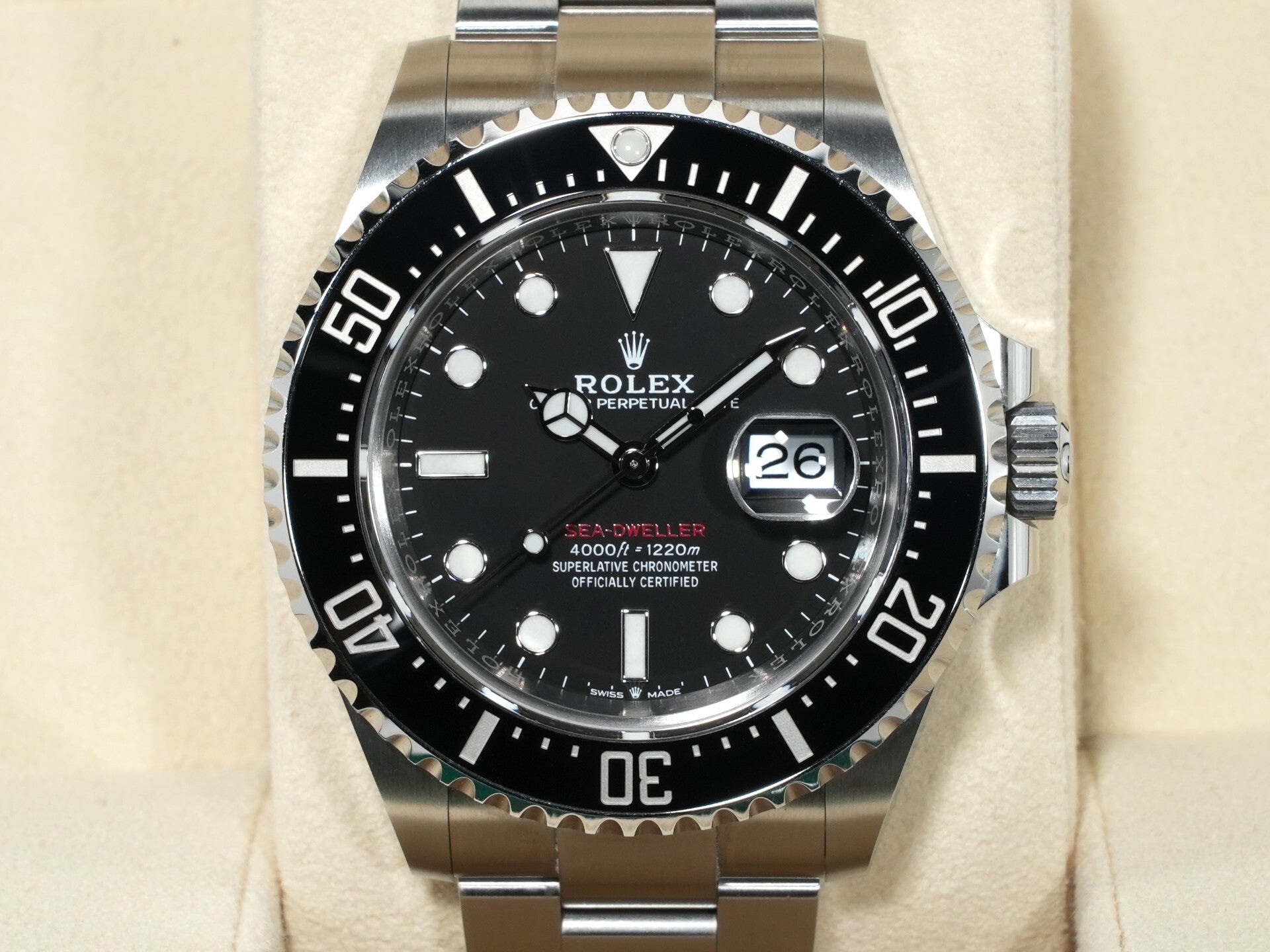 ロレックス シードゥエラー Ref.126600 ステンレススチール ブラック文字盤 美中古 3o945z9y