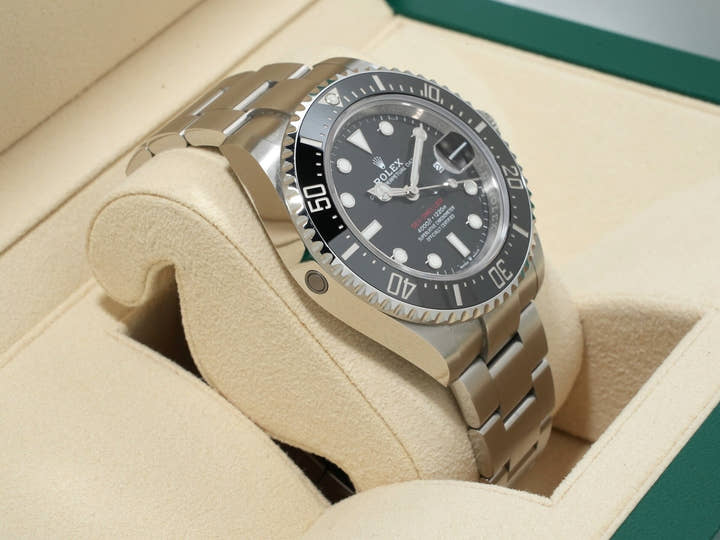 ロレックス シードゥエラー Ref.126600 ステンレススチール ブラック文字盤 美中古 3o945z9y