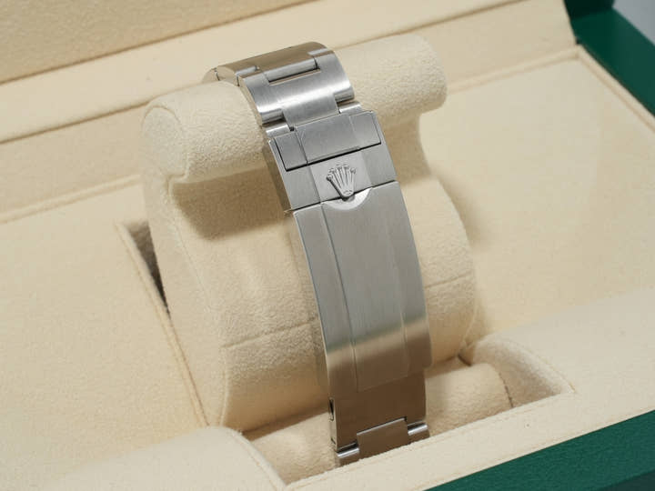 ロレックス シードゥエラー Ref.126600 ステンレススチール ブラック文字盤 美中古 3o945z9y