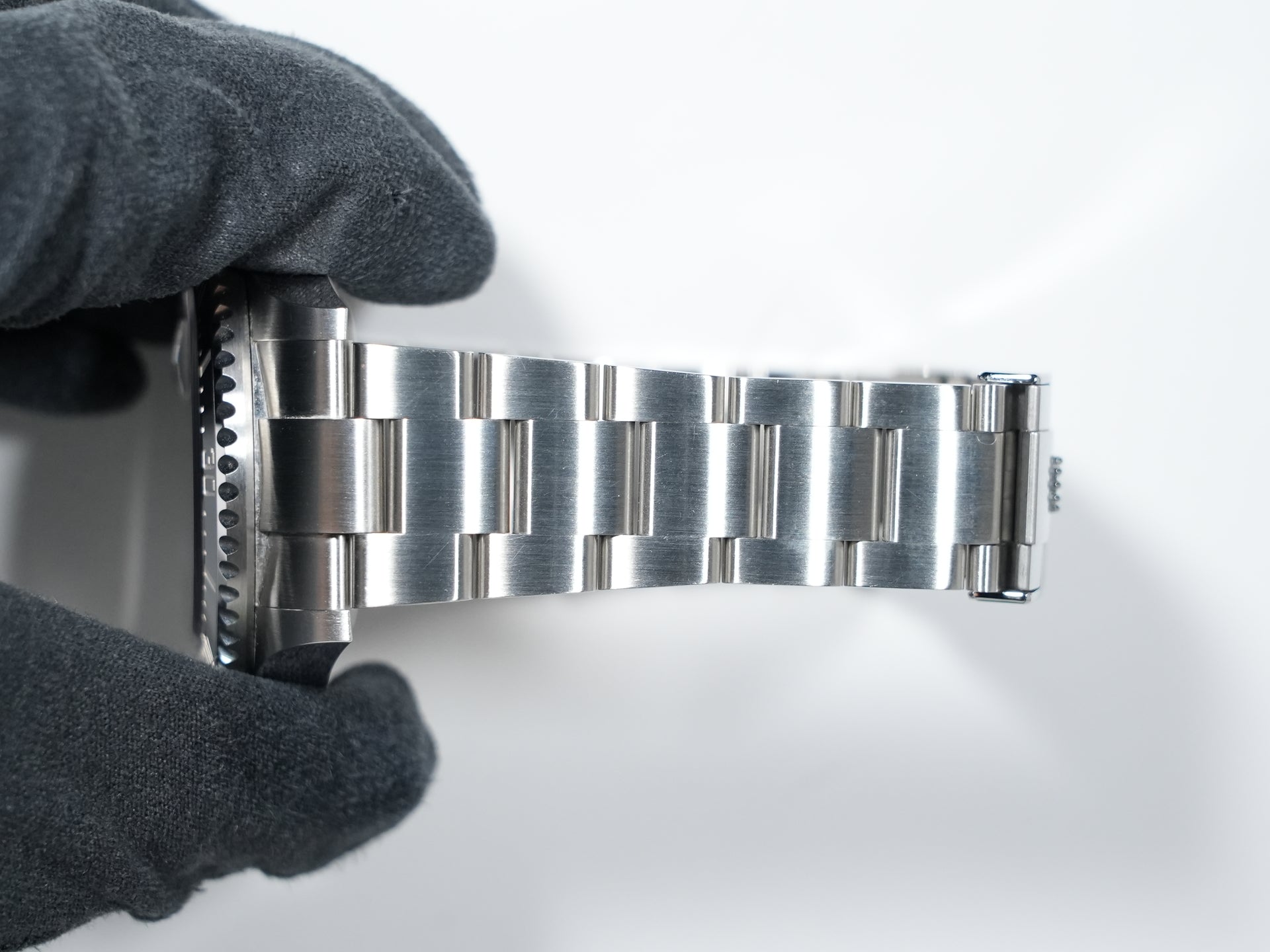 ロレックス シードゥエラー Ref.126600 ステンレススチール ブラック文字盤 美中古 3o945z9y