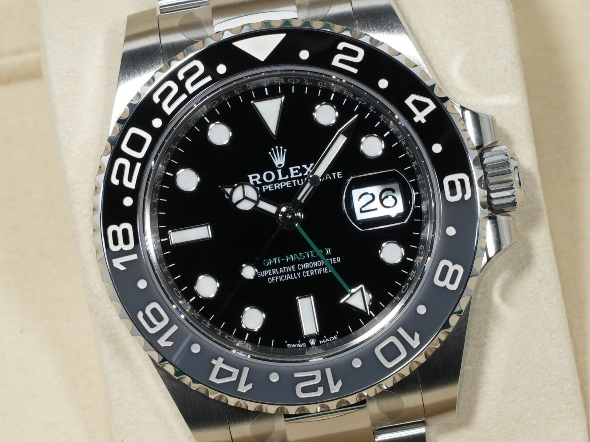 Rolex GMT-Master II Ref. 126710GRNR Stainless Steel Black Dial Oyster Bracelet Unused gc6wkczh