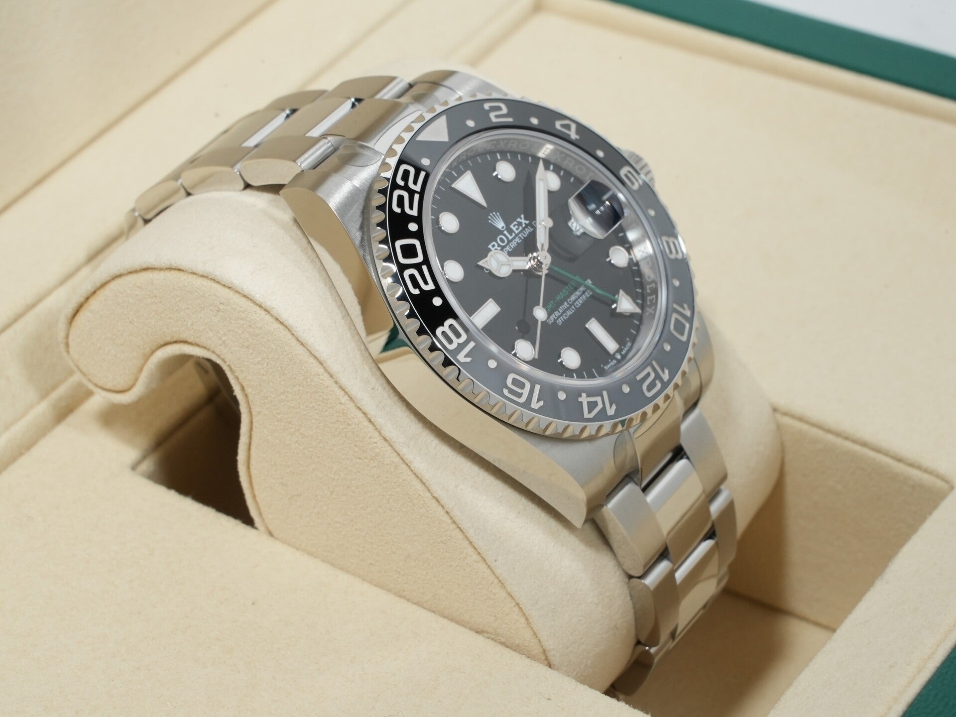 Rolex GMT-Master II Ref. 126710GRNR Stainless Steel Black Dial Oyster Bracelet Unused gc6wkczh