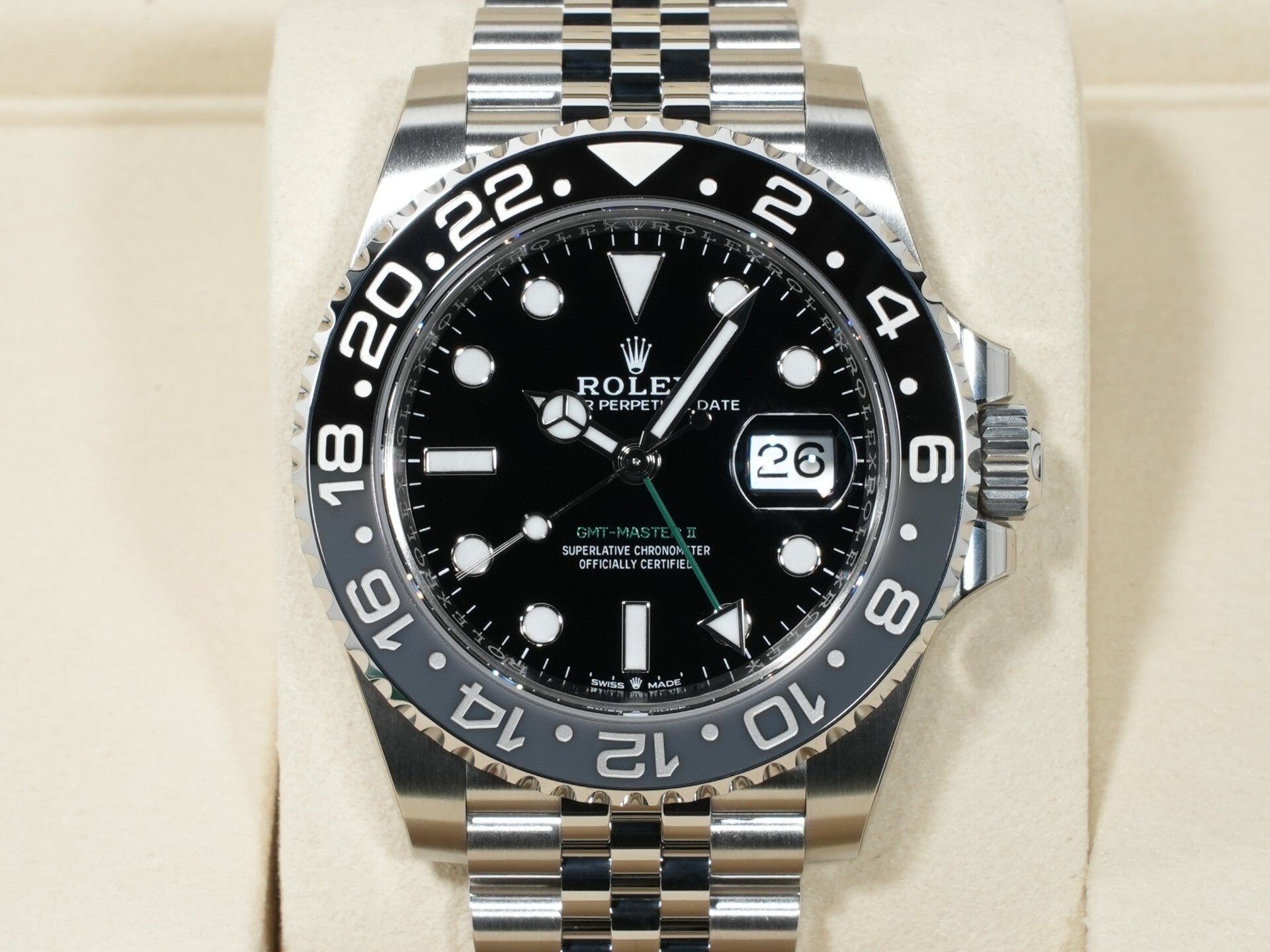 Rolex GMT-Master II Ref. 126710GRNR Stainless Steel Black Dial Jubilee Bracelet Unused drvj9qd4