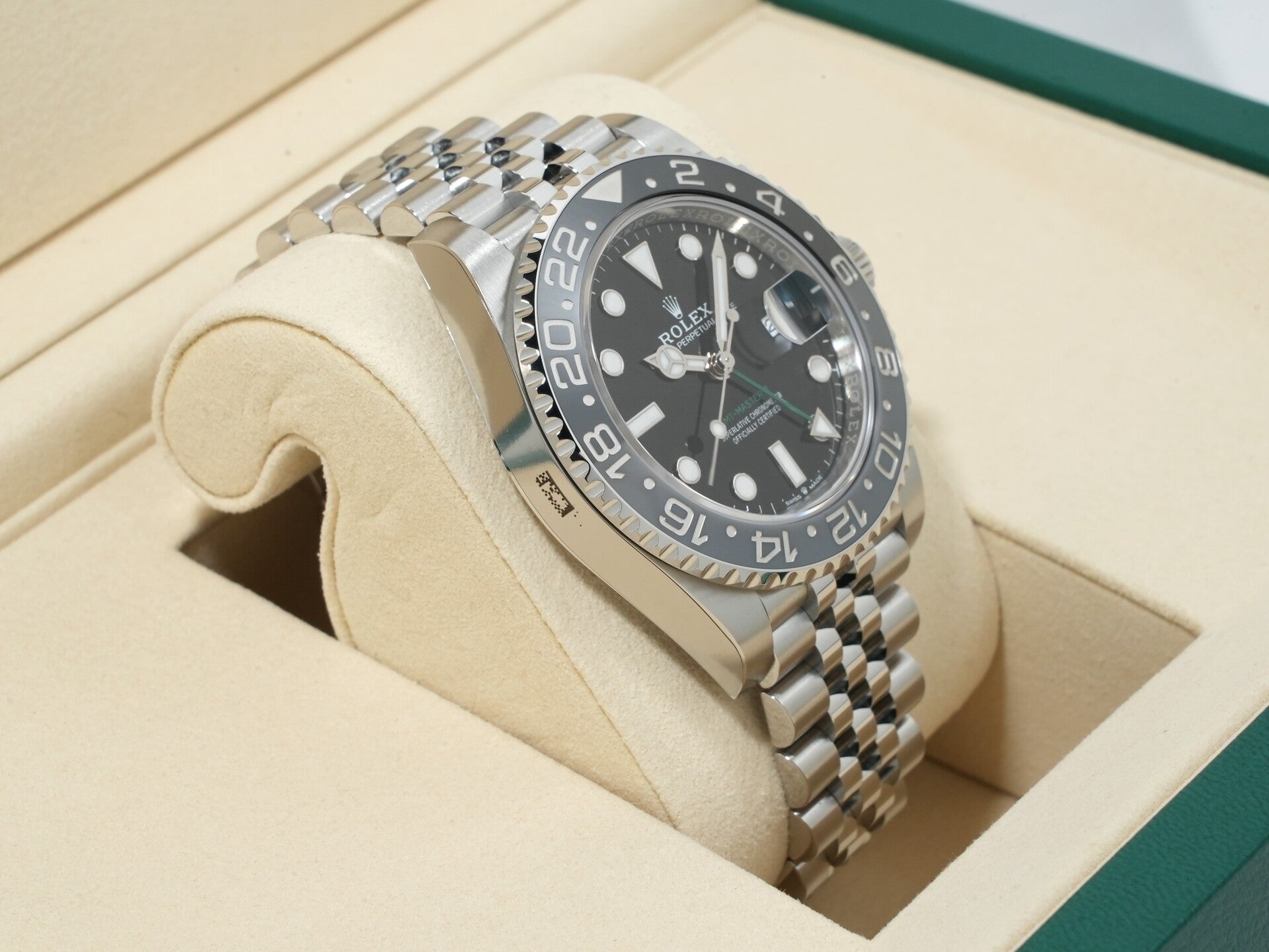 Rolex GMT-Master II Ref. 126710GRNR Stainless Steel Black Dial Jubilee Bracelet Unused drvj9qd4