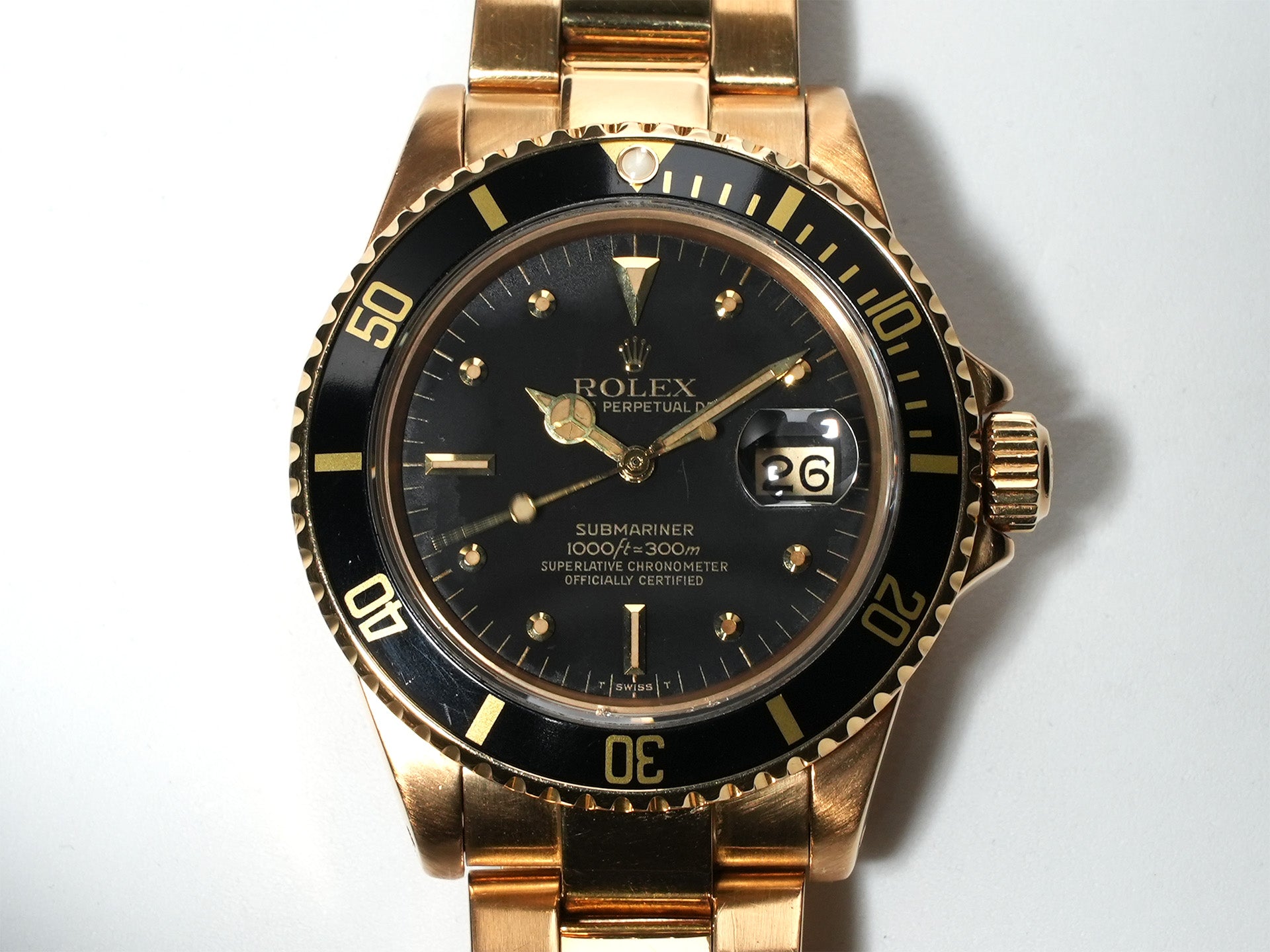 ロレックス サブマリーナー デイト Ref.16808 イエローゴールド ブラック文字盤 中古 hqfe79e7