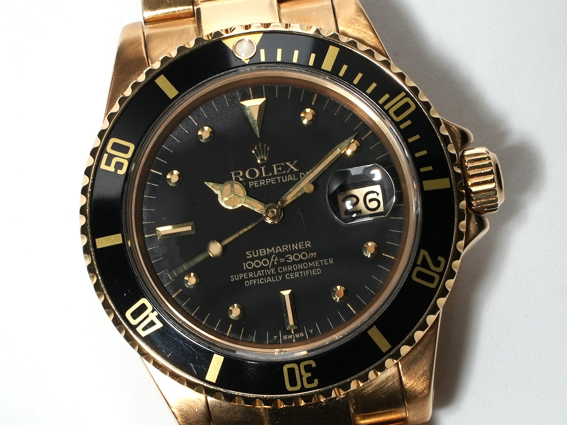 ロレックス サブマリーナー デイト Ref.16808 イエローゴールド ブラック文字盤 中古 hqfe79e7