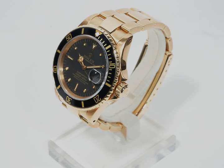ロレックス サブマリーナー デイト Ref.16808 イエローゴールド ブラック文字盤 中古 hqfe79e7