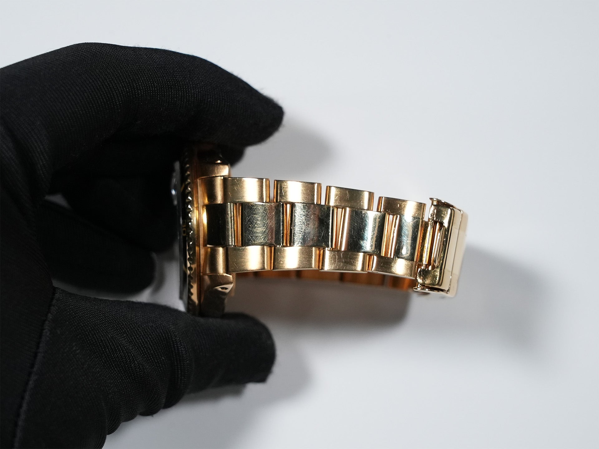 ロレックス サブマリーナー デイト Ref.16808 イエローゴールド ブラック文字盤 中古 hqfe79e7