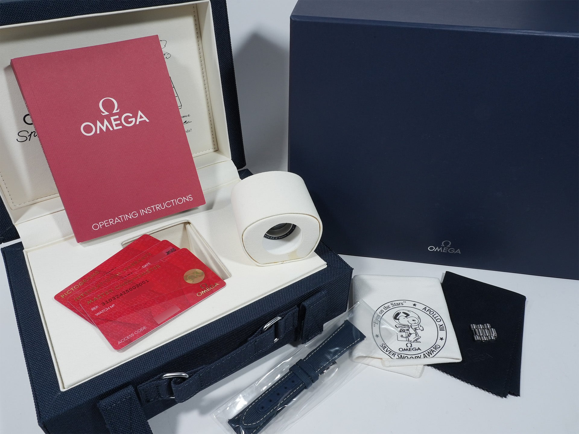 オメガ スピードマスター 記念モデル コーアクシャル マスター クロノメーター クロノグラフ 42MM Ref.310.32.42.50.02.001 ステンレススチール シルバー文字盤 中古 8bternvs