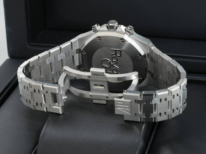 Audemars Piguet Royal Oak Chronograph Ref. 26315ST.OO.1256ST.01 Stainless Steel Silver Dial Unused vs88gb4t