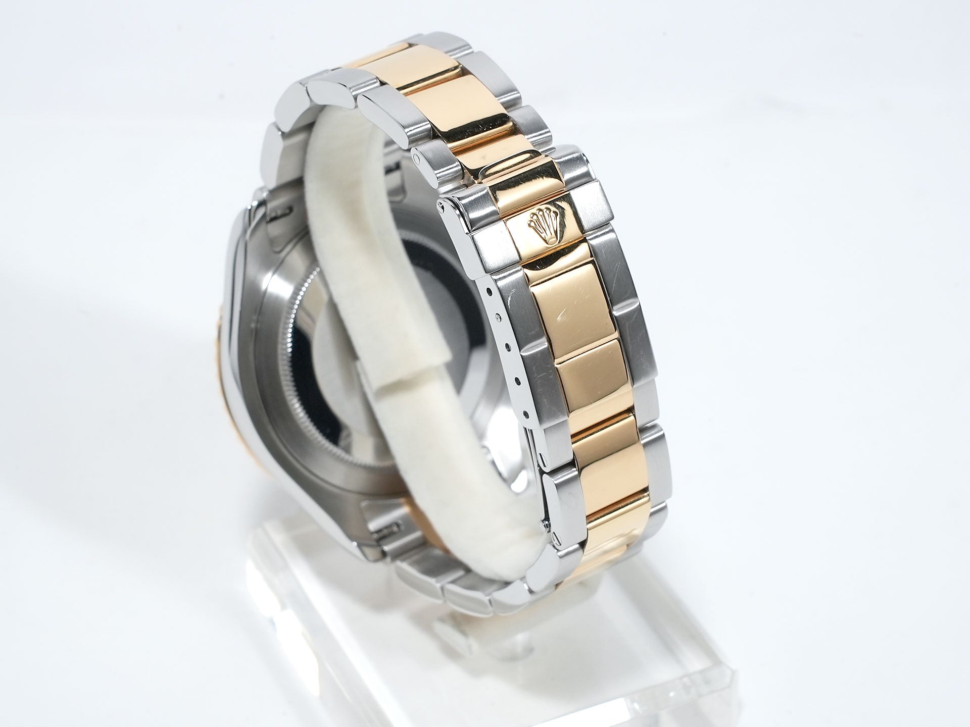 ロレックス ヨットマスター40 Ref.16623NGS ステンレススチール/イエローゴールド ホワイトシェルx3Pサファイア/8Pダイヤ文字盤 中古 awgj3z55