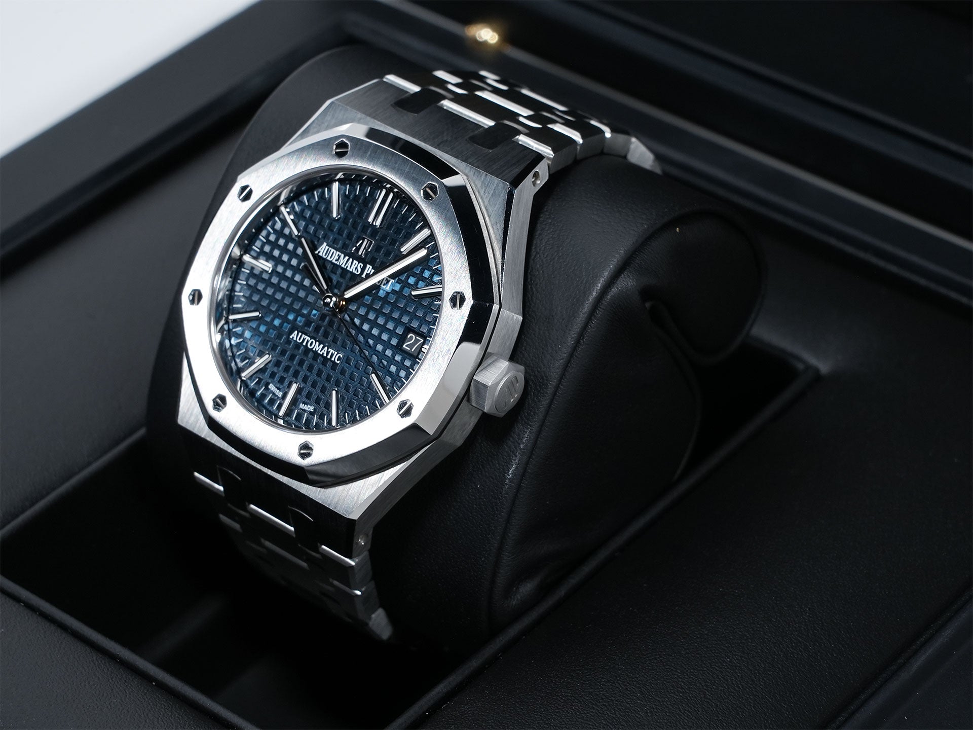 オーデマピゲ ロイヤルオーク Ref.15450ST.OO.1256ST.03 ステンレススチール ブルー文字盤 美中古 32t6bw3c