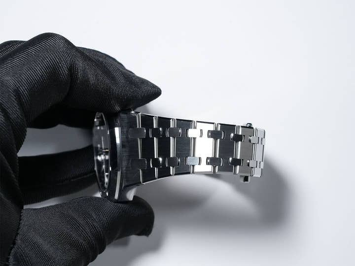 オーデマピゲ ロイヤルオーク Ref.15450ST.OO.1256ST.03 ステンレススチール ブルー文字盤 美中古 32t6bw3c