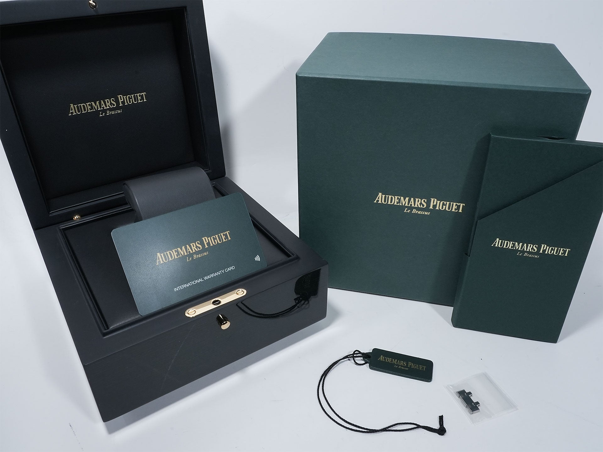 オーデマピゲ ロイヤルオーク Ref.15450ST.OO.1256ST.03 ステンレススチール ブルー文字盤 美中古 32t6bw3c