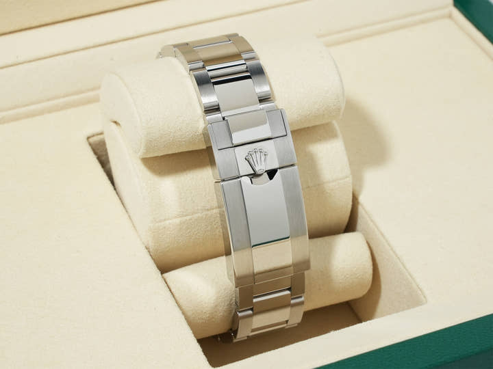 Rolex Daytona Ref. 126500LN Stainless Steel Black Dial Unused gy6q65nn