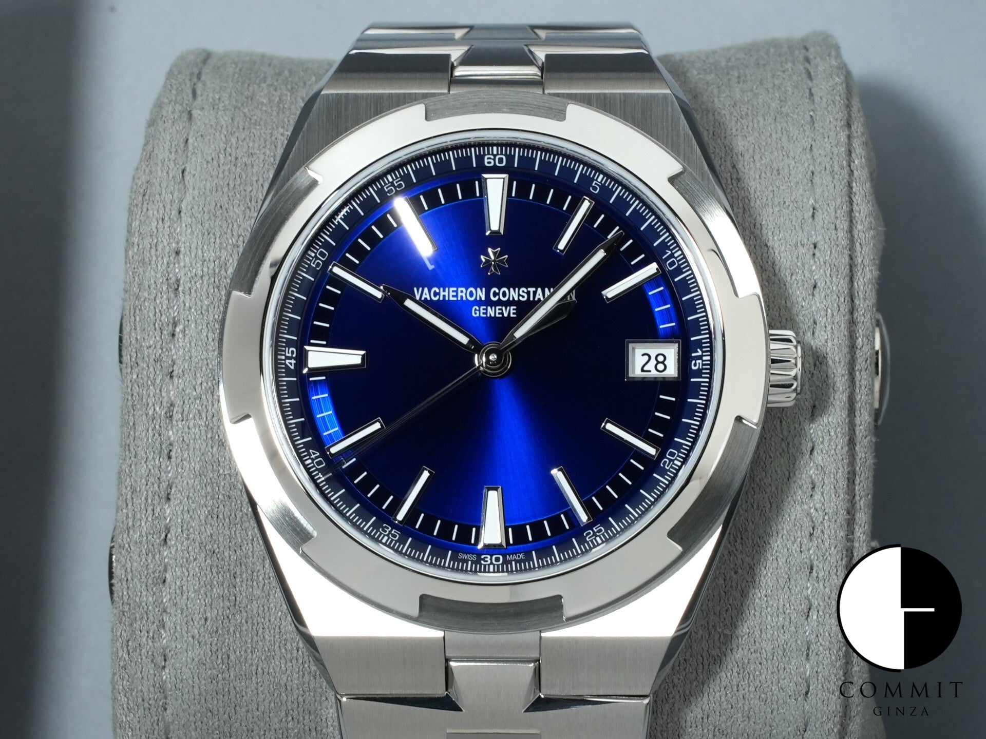 ヴァシュロンコンスタンタン オーヴァーシーズ オートマティック Ref.4520V/210A-B128 ステンレススチール ブルー文字盤 未使用 uhvncvi7