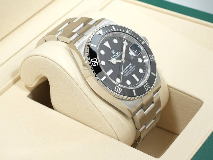ロレックス サブマリーナー デイト Ref.126610LN ステンレススチール ブラック文字盤 未使用 8m3onjei