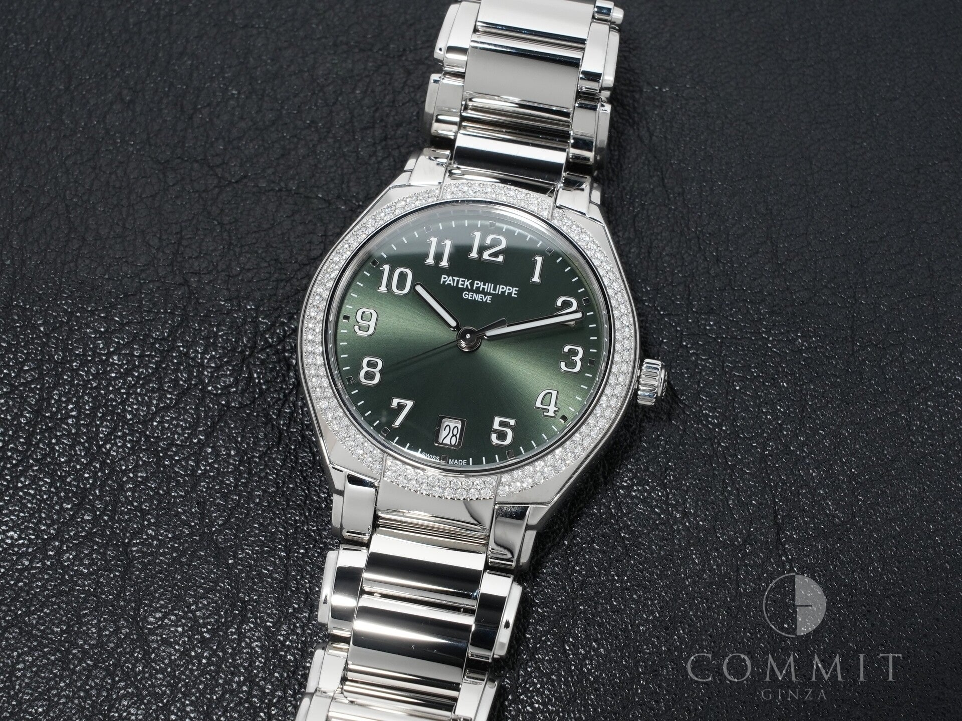 パテックフィリップ Twenty-4 Ref.7300/1200A-011 ステンレススチール オリーブグリーン ソレイユ文字盤 美品 osi6wzqf