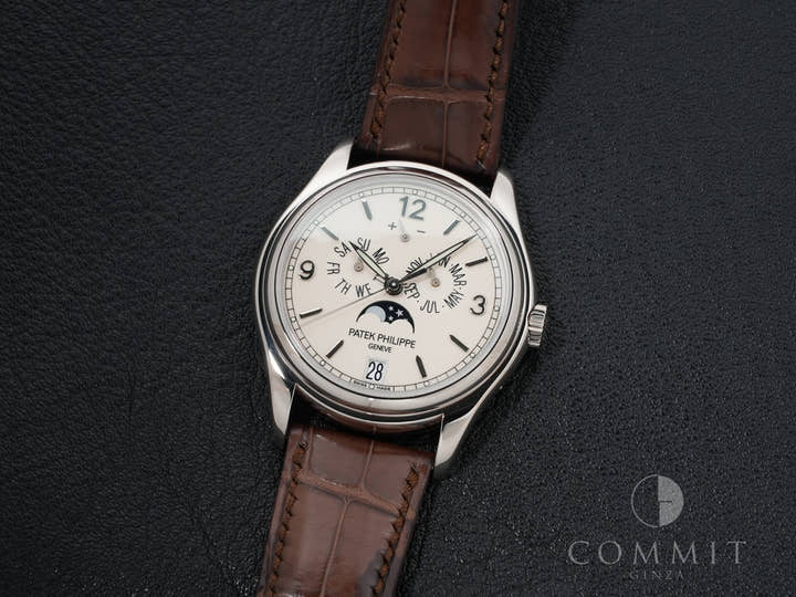 Patek Philippe Annual Calendar Moon Phase Ref. 5146G-001 White Gold Ivory Dial Excellent Condition hc4dofwo
