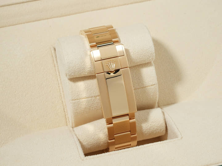 ロレックス デイトナ Ref.126508 イエローゴールド ゴールデンxブライトブラック文字盤 中古 a4sf4c4s