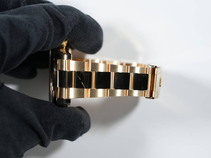 ロレックス デイトナ Ref.126508 イエローゴールド ゴールデンxブライトブラック文字盤 中古 a4sf4c4s