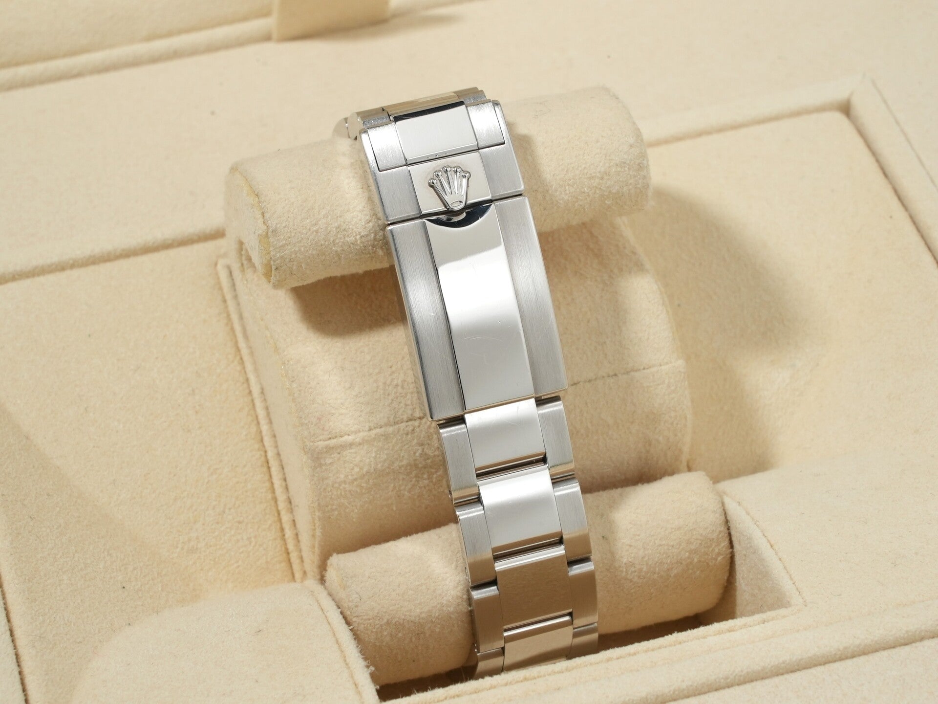 ロレックス デイトナ Ref.116506 プラチナ アイスブルー文字盤 中古 46rtjjpd