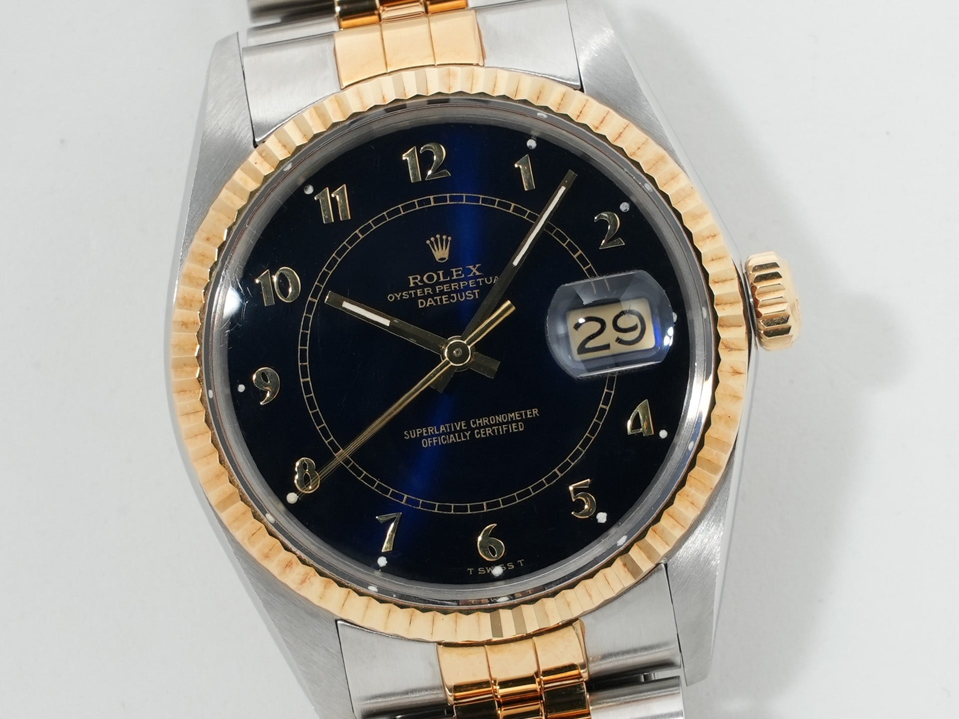 Pre-owned Rolex Datejust Ref. 16013 in stainless steel and yellow gold with a blue sterling silver boiler gauge dial (q3e842fd)