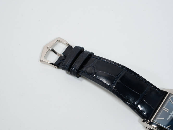 パテックフィリップ ゴンドーロ Ref.5124G-011 ホワイトゴールド ブルー文字盤 中古 izmivkod