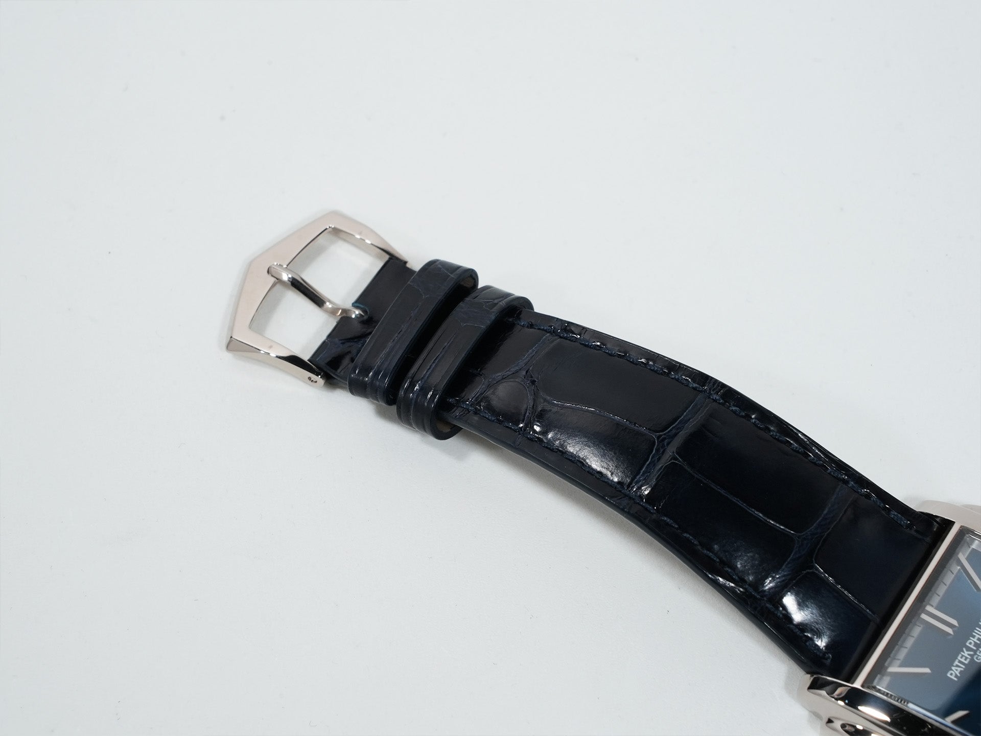 パテックフィリップ ゴンドーロ Ref.5124G-011 ホワイトゴールド ブルー文字盤 中古 izmivkod