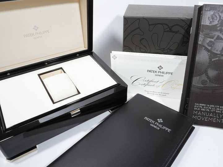 パテックフィリップ ゴンドーロ Ref.5124G-011 ホワイトゴールド ブルー文字盤 中古 izmivkod