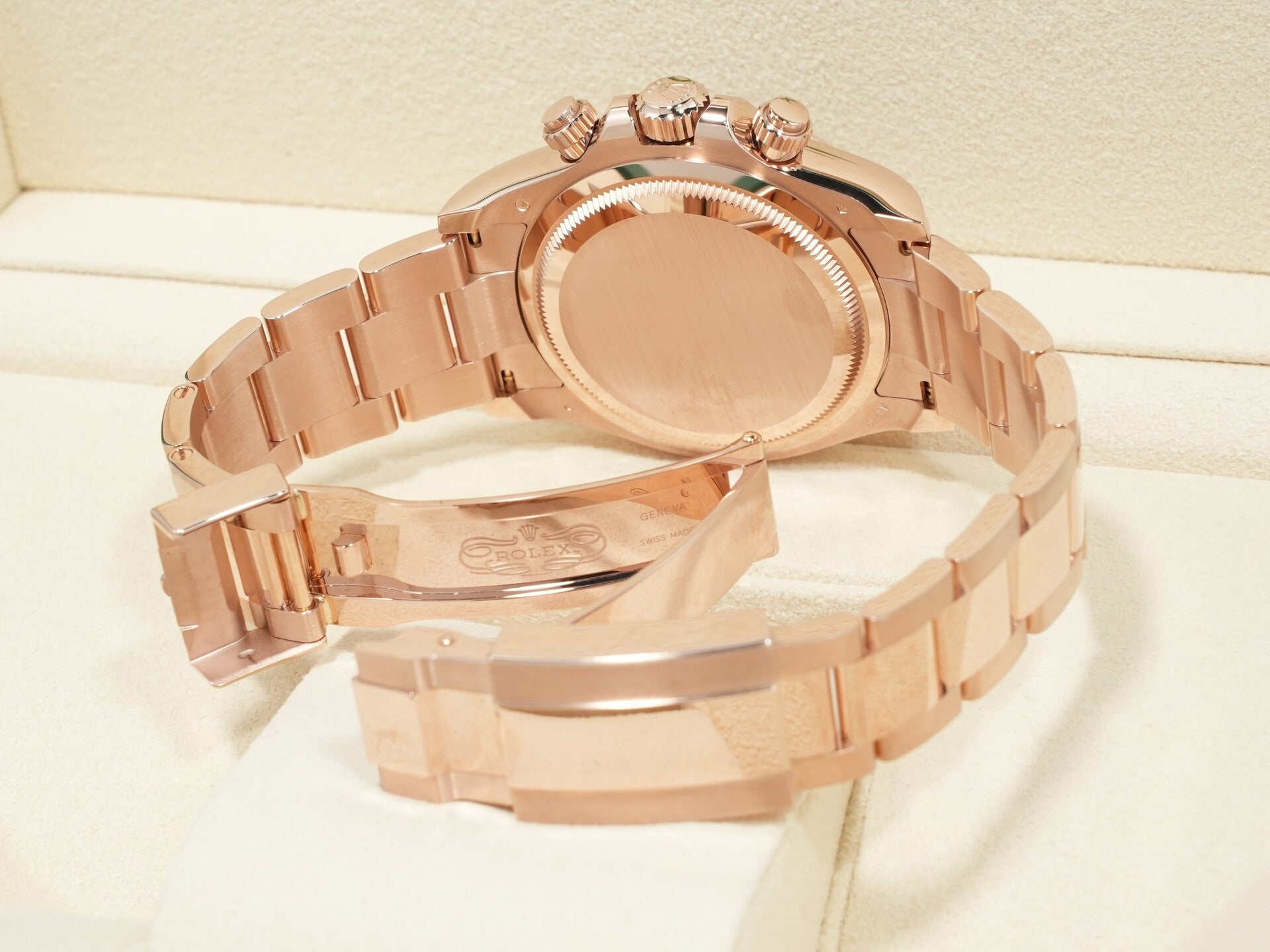 ロレックス デイトナ Ref.126505 エバーローズゴールド チョコレートxブライトブラック文字盤 未使用 k4zdsxe3