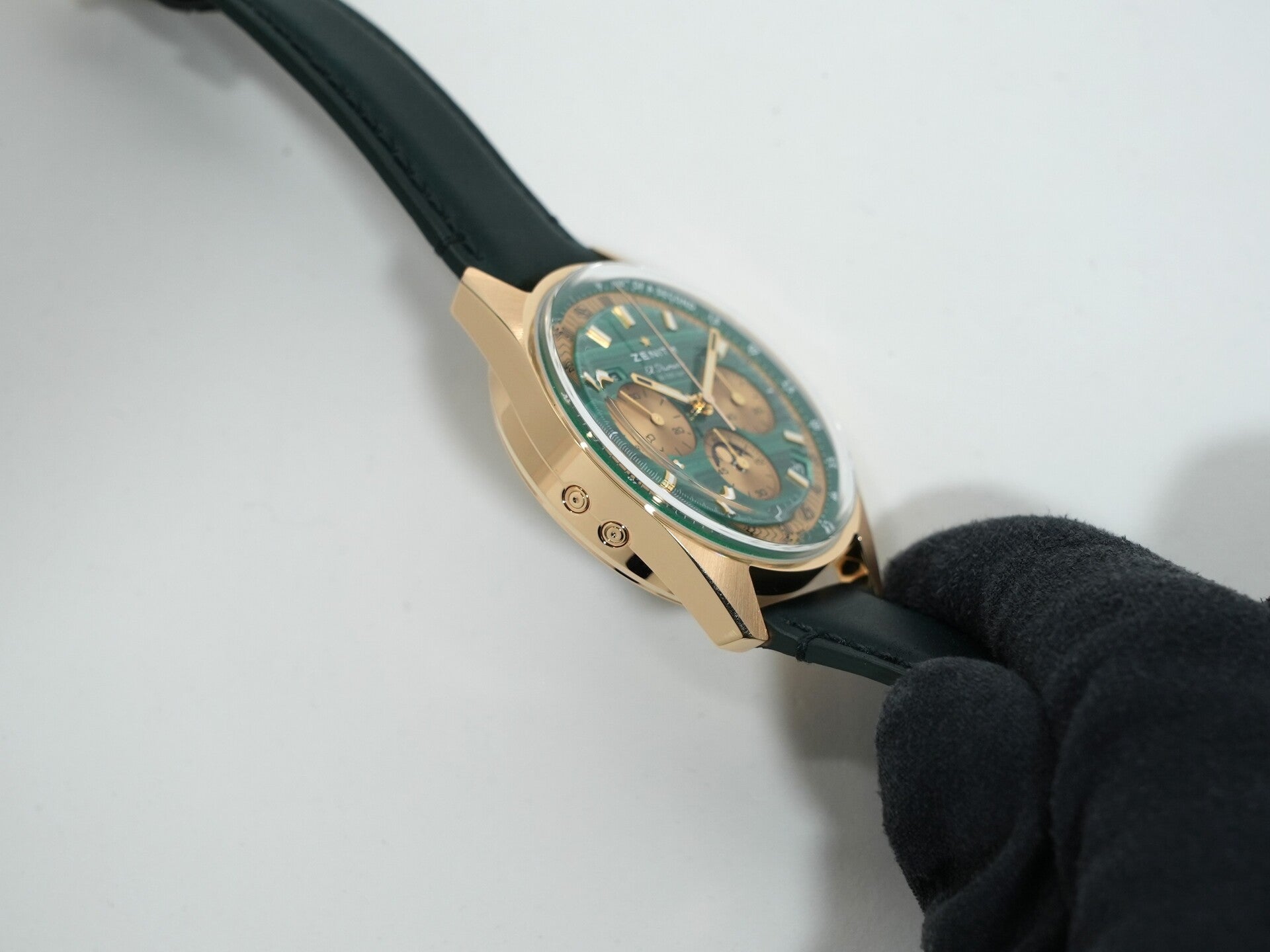 Zenith Chronomaster Original Triple Calendar Malachite Ref. 30.3400.3610/63.C916 Yellow Gold Malachite Dial Excellent Condition kw85tznt