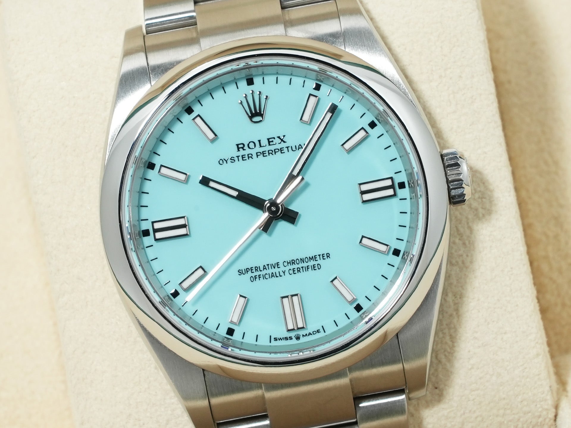 Rolex Oyster Perpetual 36 Ref. 126000 Stainless Steel Turquoise Dial Pre-owned 7iu9gdh6