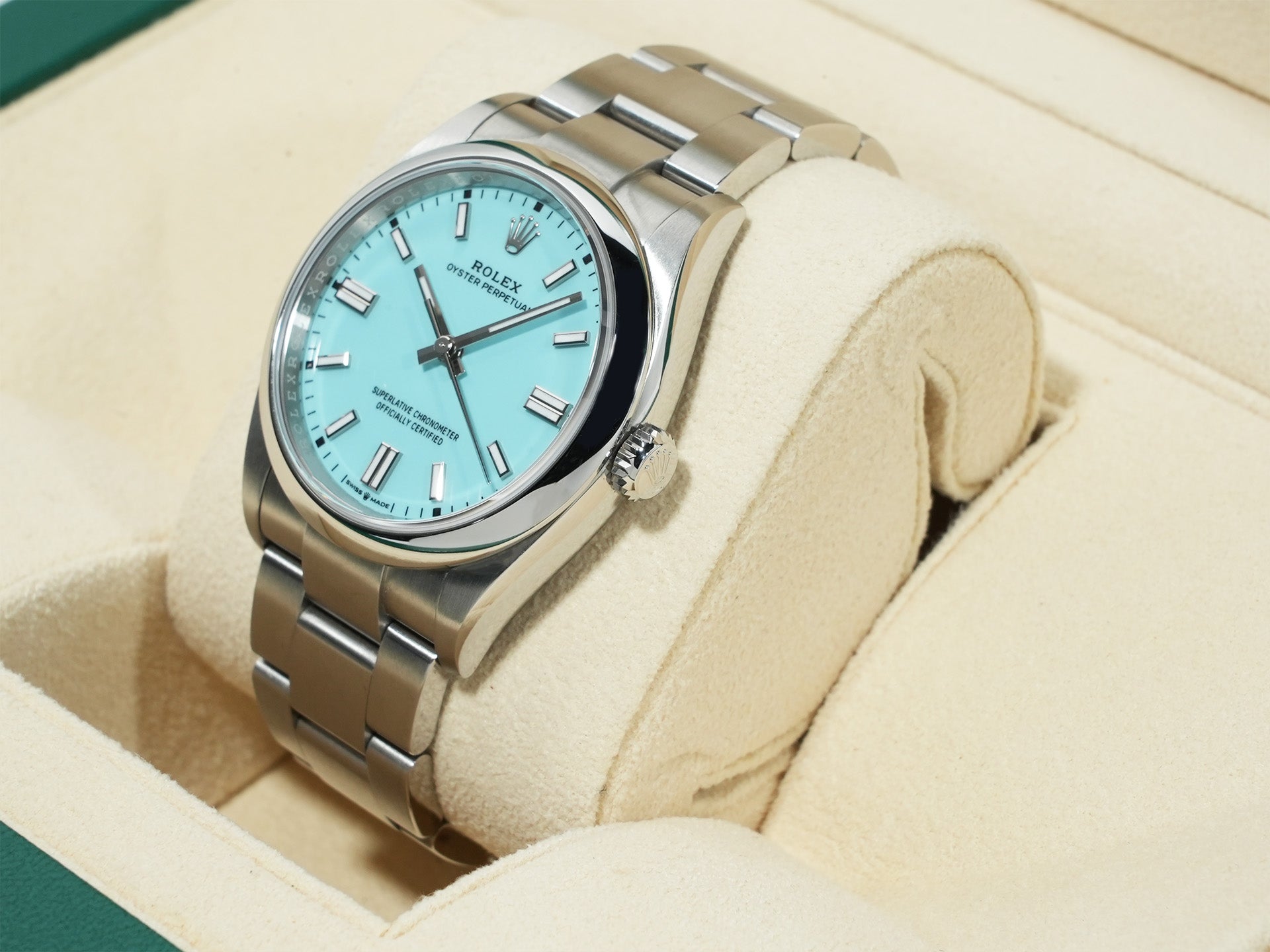 Rolex Oyster Perpetual 36 Ref. 126000 Stainless Steel Turquoise Dial Pre-owned 7iu9gdh6