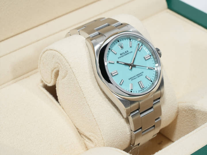 Rolex Oyster Perpetual 36 Ref. 126000 Stainless Steel Turquoise Dial Pre-owned 7iu9gdh6