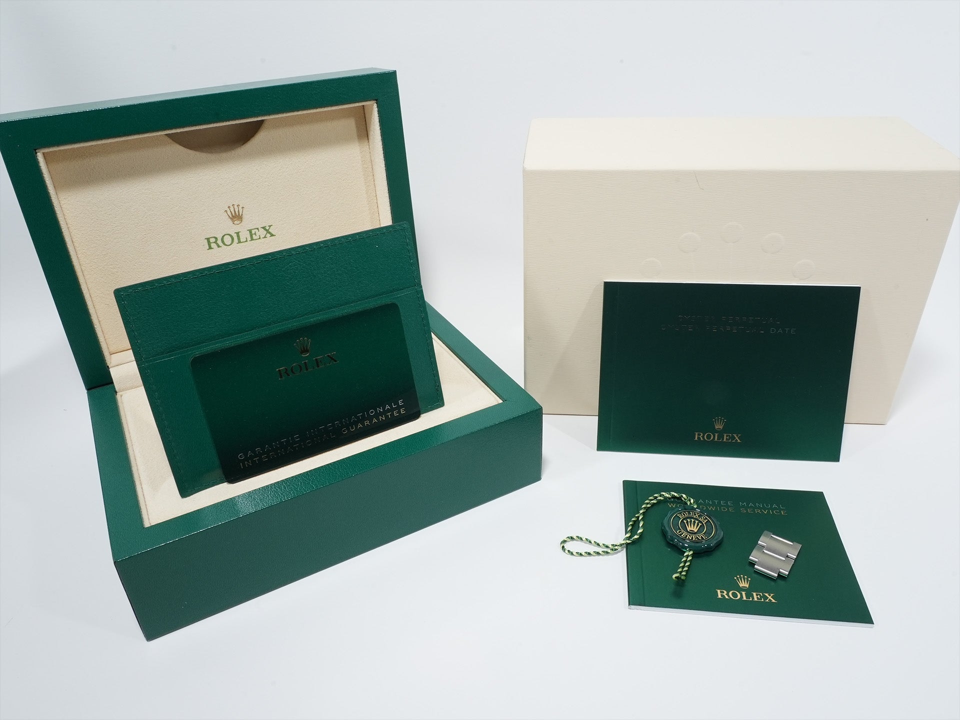 Rolex Oyster Perpetual 36 Ref. 126000 Stainless Steel Turquoise Dial Pre-owned 7iu9gdh6