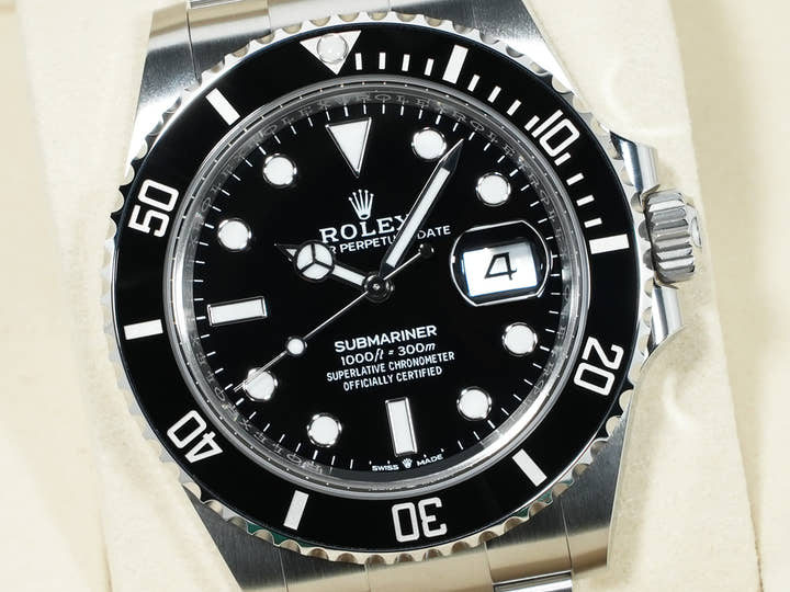 Rolex Submariner Date Ref. 126610LN Stainless Steel Black Dial Unused nrttq2we
