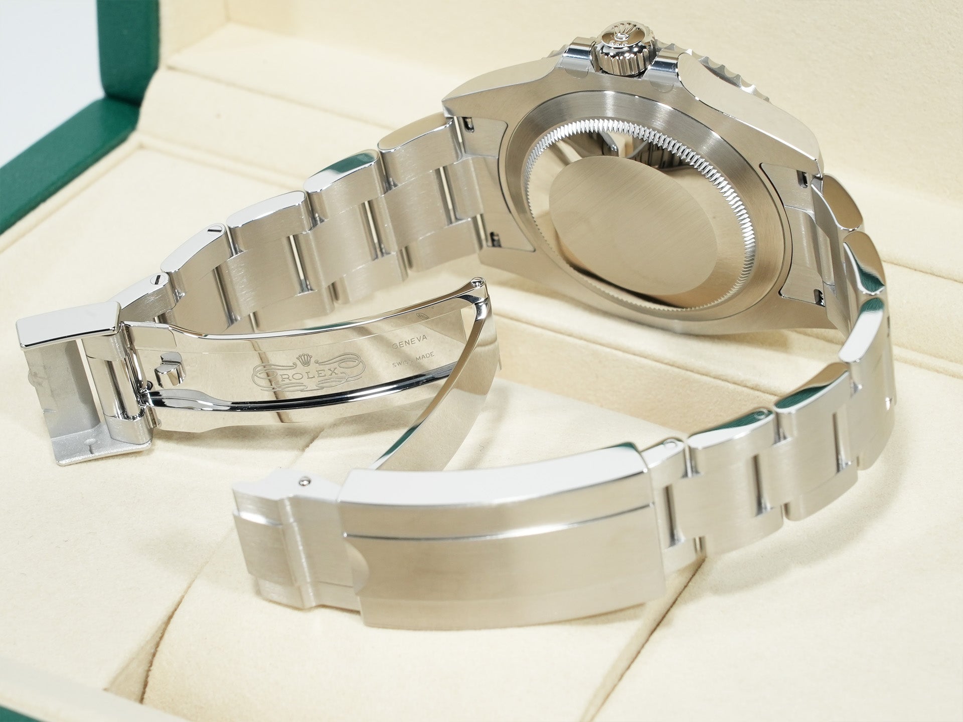 Rolex Submariner Date Ref. 126610LN Stainless Steel Black Dial Unused nrttq2we