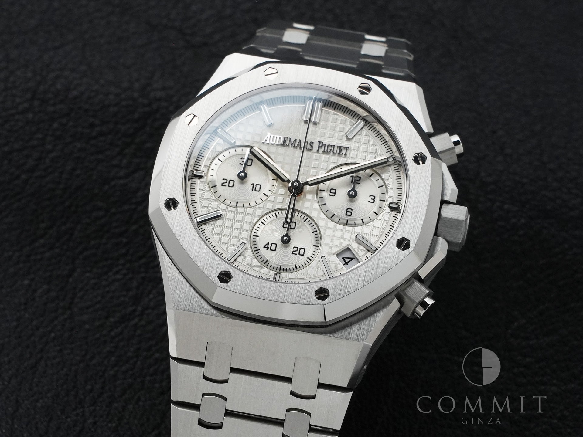 Audemars Piguet Royal Oak Chronograph 50th Anniversary Ref. 26240ST.OO.1320ST.03 Stainless Steel Silver Dial Excellent Condition khidbyrv