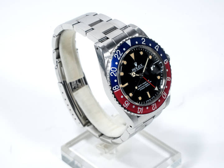 Pre-owned Rolex GMT-Master Ref. 16750 Stainless Steel with Black Dial and Oyster Bracelet (fvn4itmv)