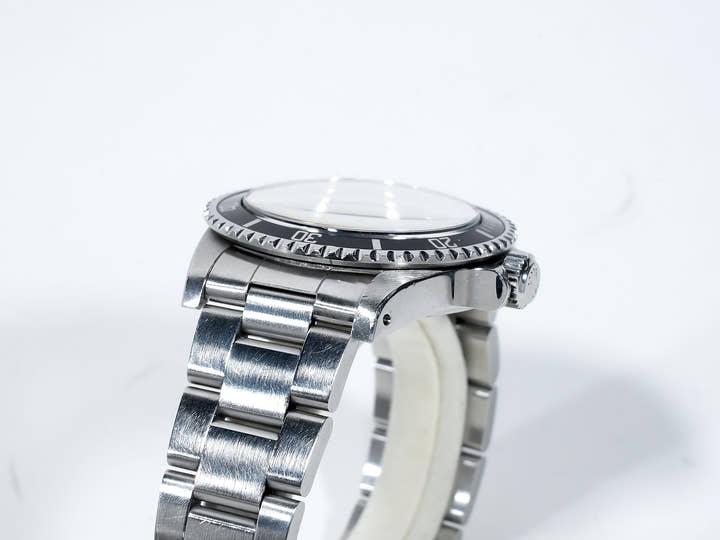 Rolex Submariner Ref. 5513 Stainless Steel Black Dial Pre-owned ypcmv3si