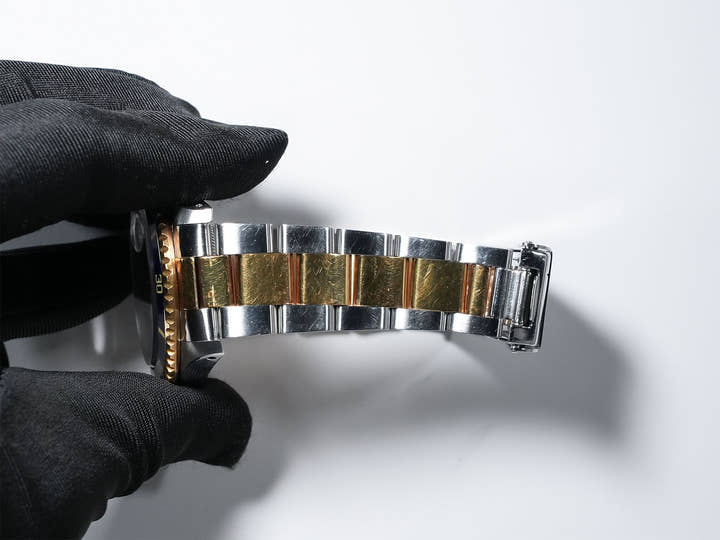 Pre-owned Rolex Submariner Date Ref. 16613 in Stainless Steel/Yellow Gold with Blue Dial (7ojgtoqa)