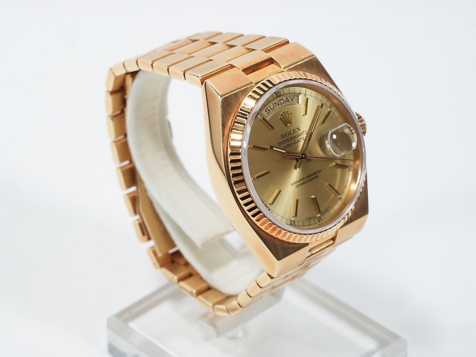 Rolex Oysterquartz Day-Date 36 Ref. 19018N Yellow Gold Champagne Dial Pre-owned jtueoz9o