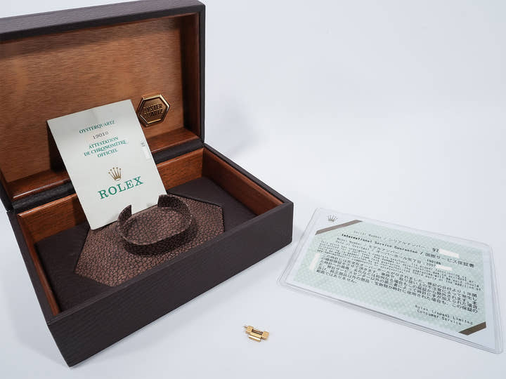 Rolex Oysterquartz Day-Date 36 Ref. 19018N Yellow Gold Champagne Dial Pre-owned jtueoz9o